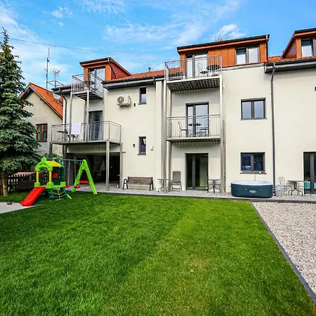 Apart Baltyk Pokoje & Apartamenty Leba Exterior photo