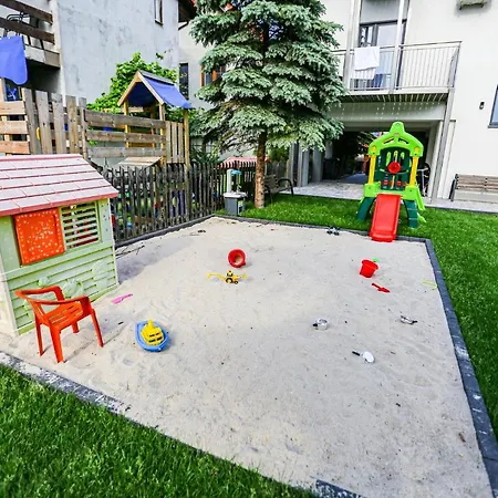 Apart Baltyk Pokoje & Apartamenty Leba Exterior photo