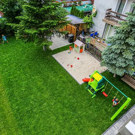 Apart Baltyk Pokoje & Apartamenty Leba Exterior photo