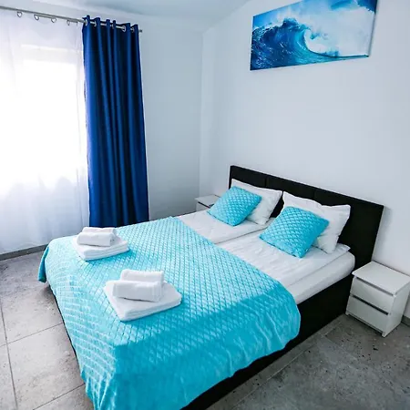 Apart Baltyk Pokoje & Apartamenty Leba Exterior photo